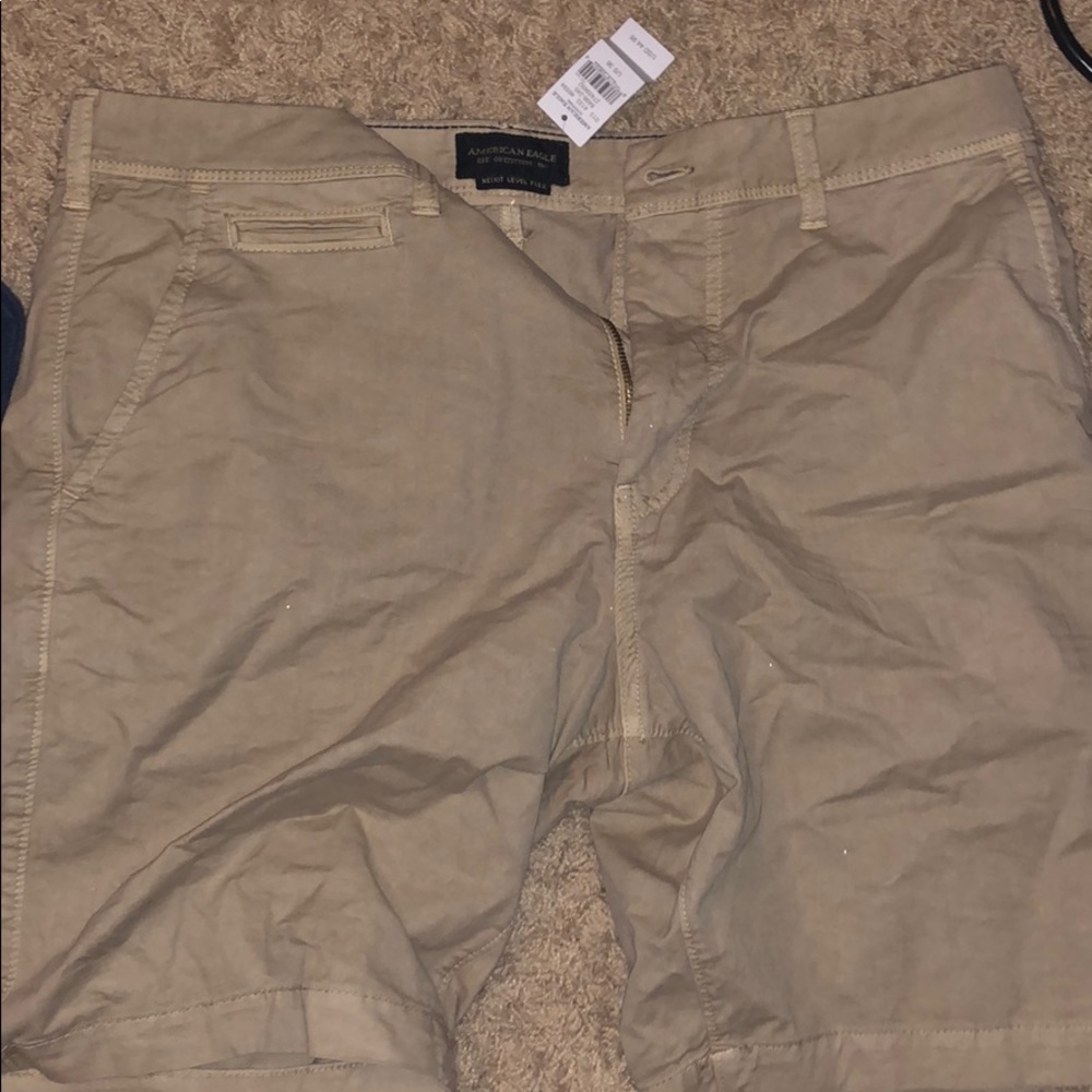 American Eagle khaki shorts